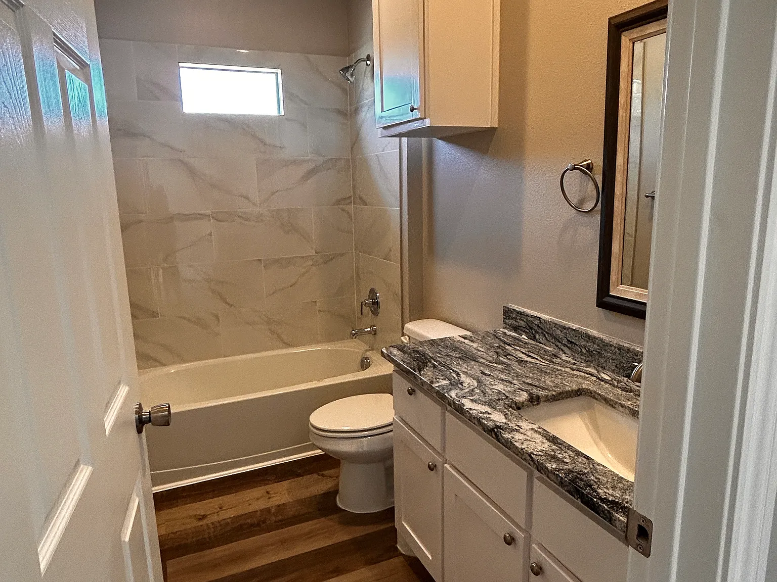 4 bed, 2.5 bath, 1771 sqft, $2,350 — Photo 3