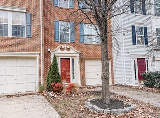 4704 Turnberry Dr, Fredericksburg, VA 22408
