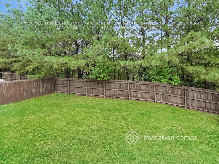 738 Rockingham Dr — Photo 16
