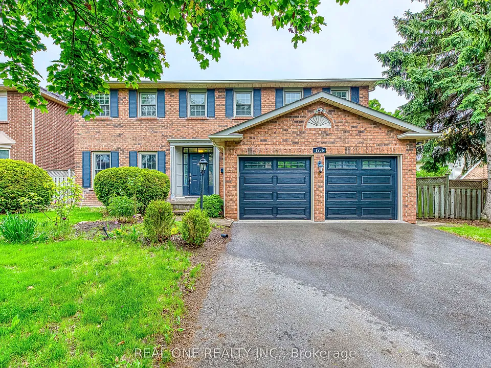 1236 Woodview Dr