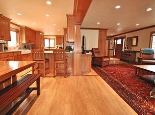 430 Idaho Ave N, Golden Valley, MN 55427