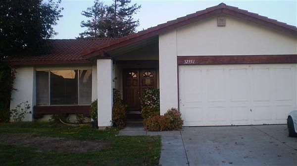 1st image of 32951 Brockway St