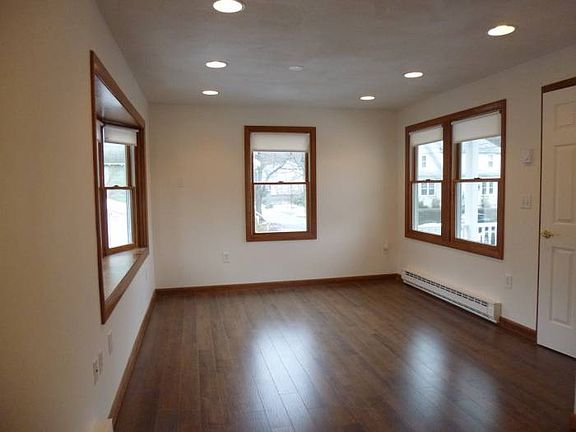 dining/fam rm w/new floor