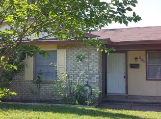 806 Northshore Dr, Garland, TX 75040