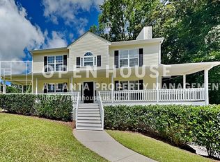 31 Courtney Ln, Dallas, GA 30132