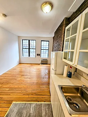 Rented by 195 Property Developers and Realtors LLC | media 10