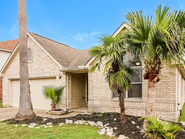 21502 Broadstone Dr — Photo 3