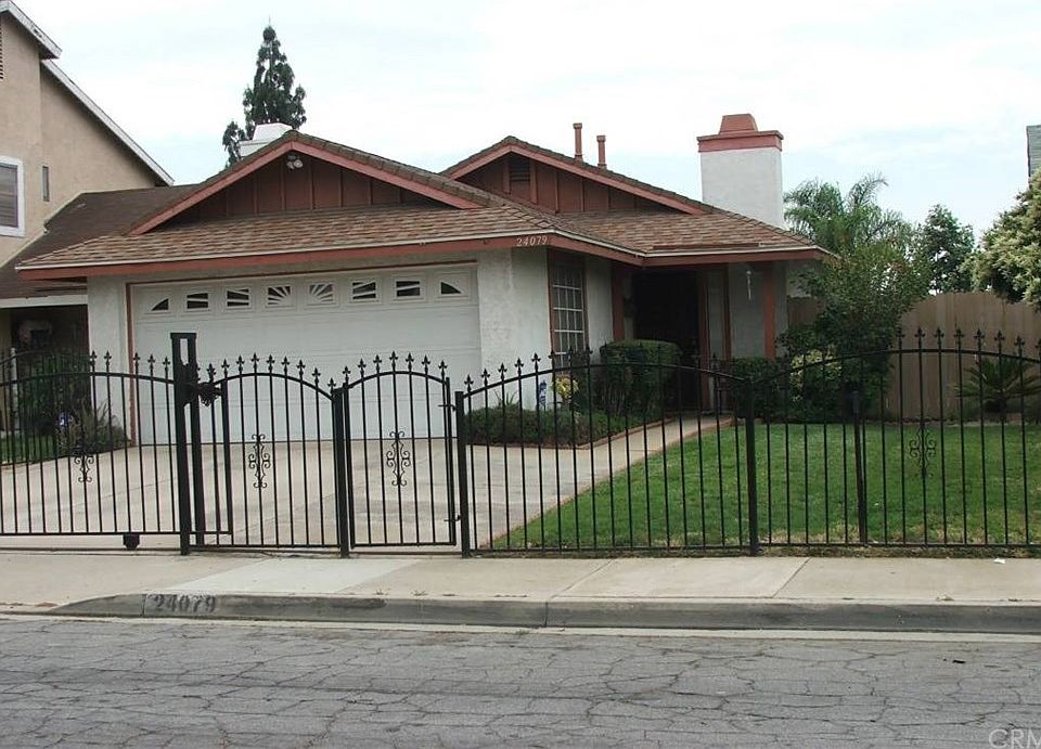 2nd image of 24079 Rothbury Dr