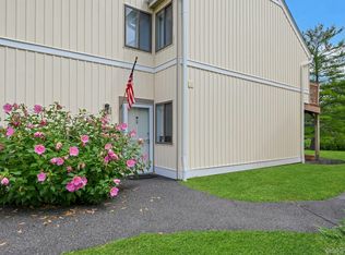 26 Kenneth Stuart Pl APT A, Mohegan Lake, NY 10547