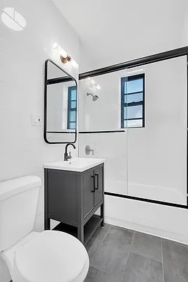 Rented by SERHANT. | media 7