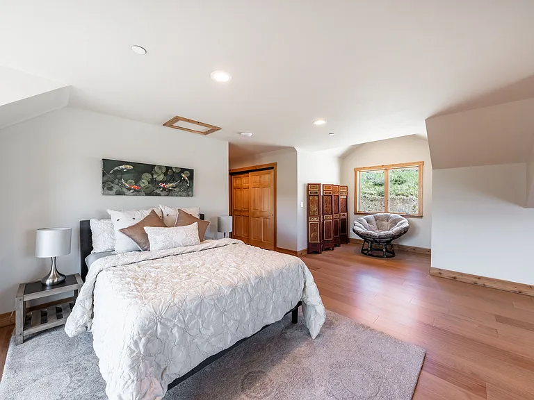 151 Silver Peak Rd — Photo 10