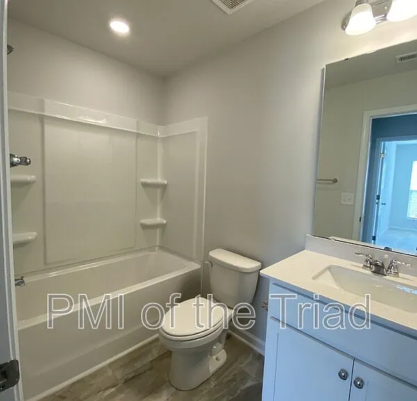 3005 Mackay Pointe Ln — Photo 17