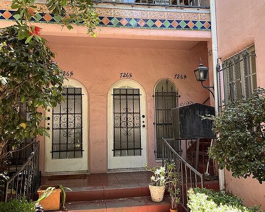4th image of 724 S Mansfield Ave