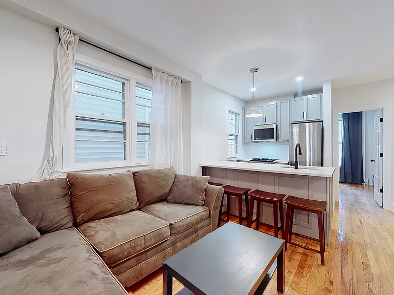 86 Edwards St #1 — Photo 23
