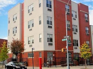 433 Lorimer St APT 1F, Brooklyn, NY 11206