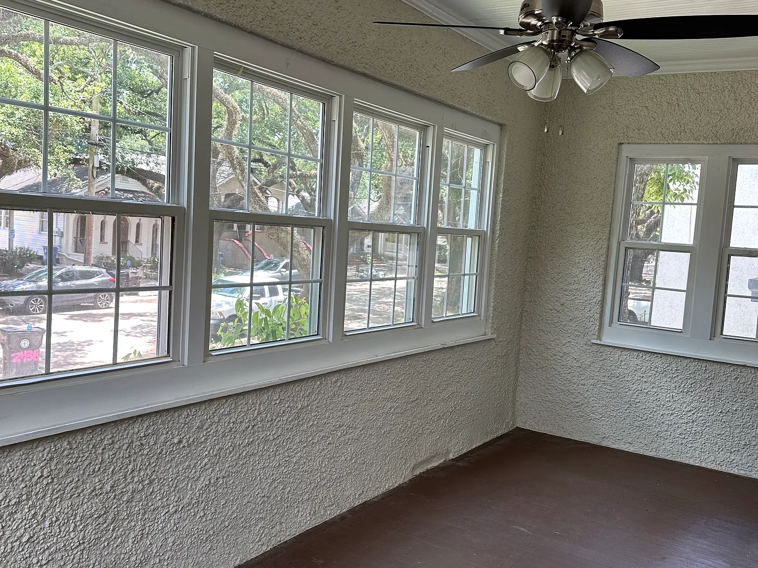2440 Palmer Ave — Photo 2