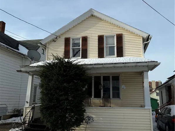 13 N Gazelle St, Dunkirk, NY 14048