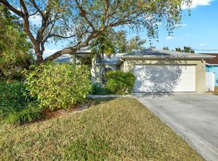 9090 64th Way N, Pinellas Park, FL 33782