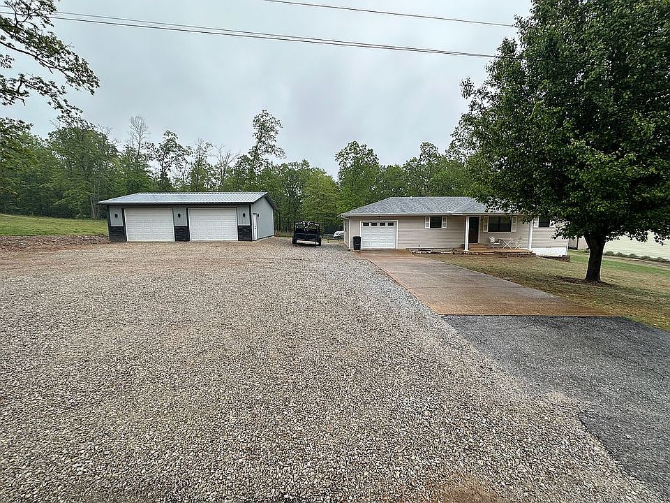 1st image of 1306 1st St