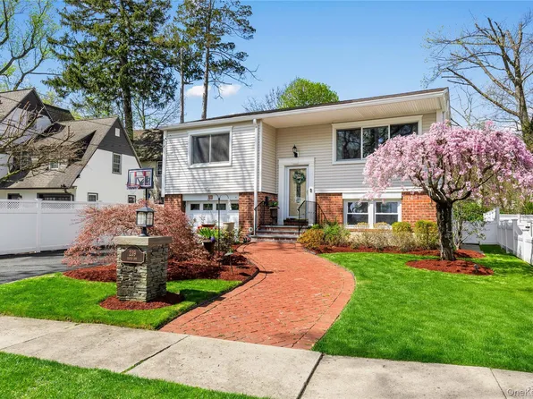 239 Davis Avenue, White Plains, NY 10605