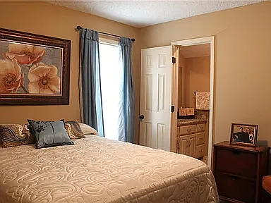 3202 Cardinal Creek Cir — Photo 16