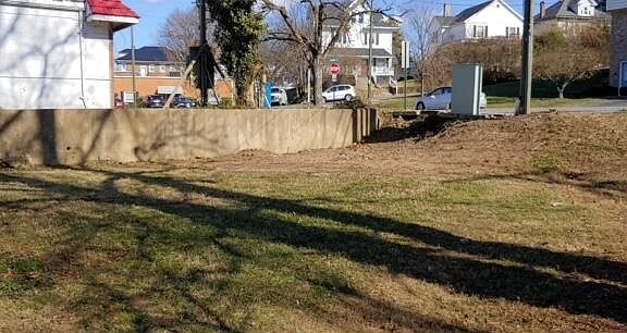 3rd image of 1214 Hamilton Ter SE #A