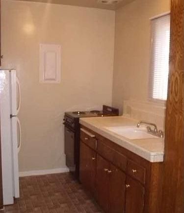 2nd image of 1928 N Marianna Ave APT 215