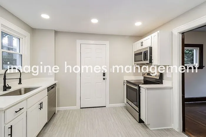 1971 Dalewood Pl — Photo 8