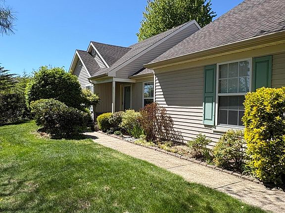 2nd image of 2656 Silver Hill Lane