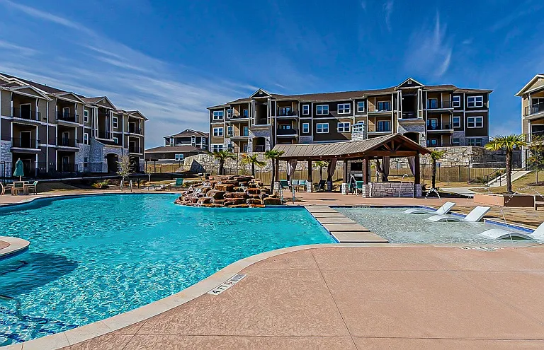 Paragon Westover Hills Apartments — Photo 45