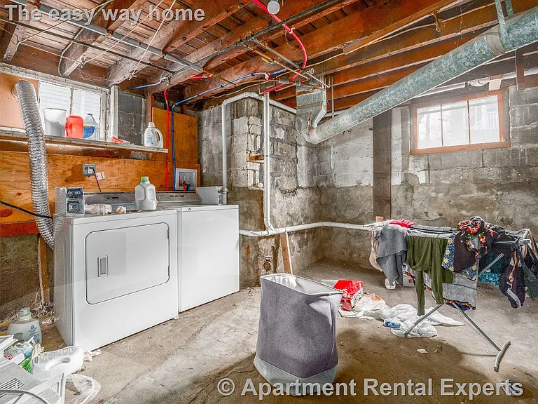 83 Bristol Rd — Photo 18