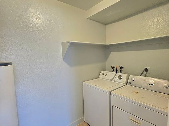 5th image of 520 N 250 W APT 3