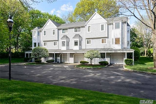 1st image of 18 Highland Mews