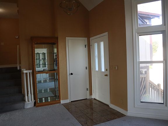 5th image of 8514 W 149th Ter