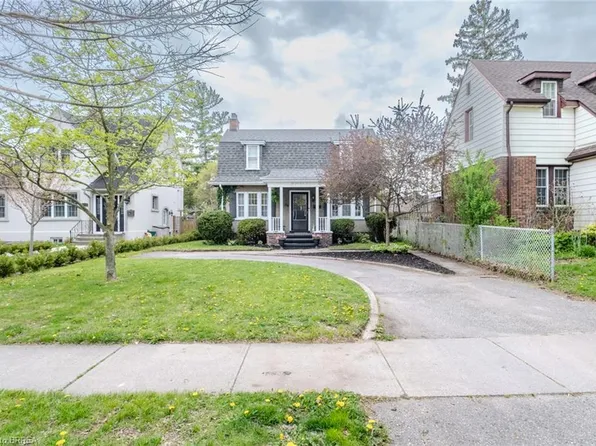 58 Lincoln Ave, Brantford, ON N3T 4S7