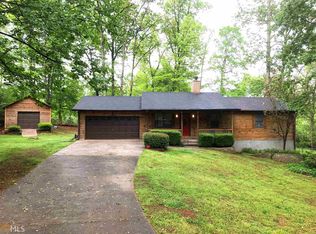 104 Hilltop Cir, Stockbridge, GA 30281