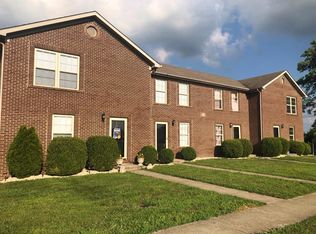 913 Weeping Willow Dr APT 3, Berea, KY 40403