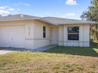 5107 25th St SW, Lehigh Acres, FL 33973