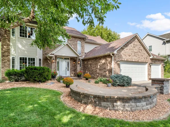 546 White Pine Way, Eagan, MN 55123