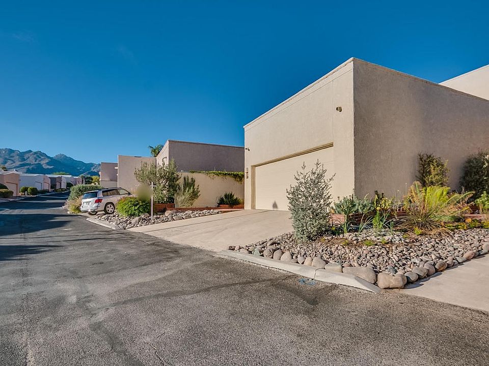 1st image of 4918 N Valle