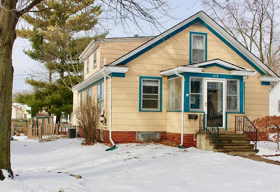 1st image of 1119 Marston Ave