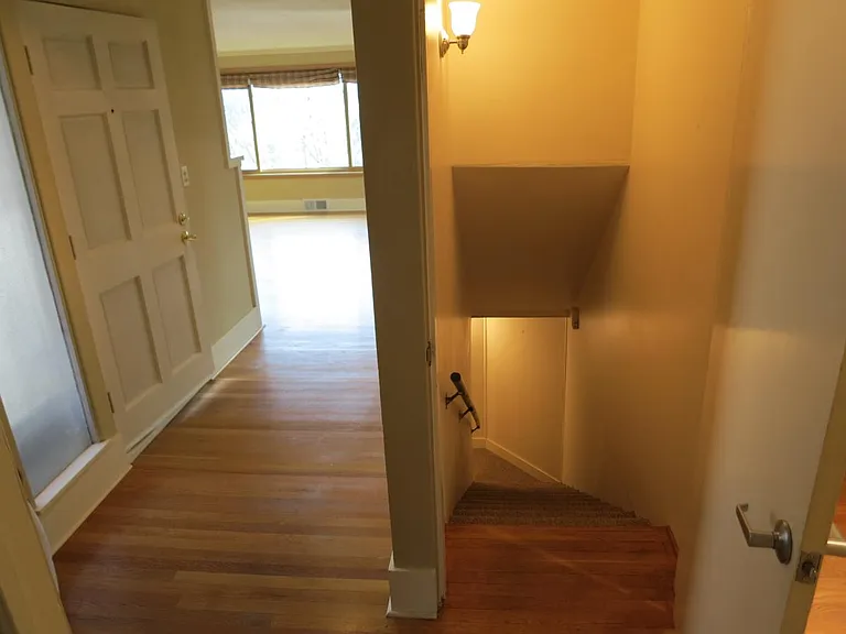 10502 Victory Ln NE — Photo 35