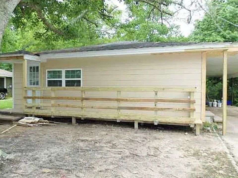 1st image of 109 Twin Cedar Ave