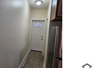3012 E Fayette St, Baltimore, MD 21224