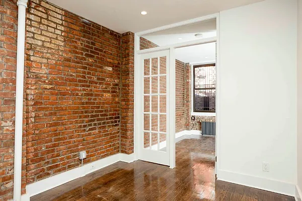 Rented by Town Residential | media 22