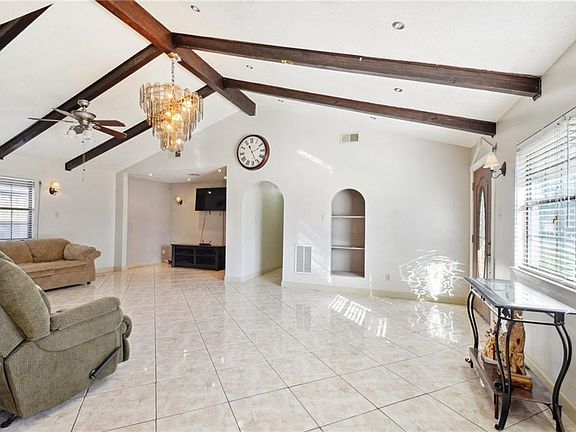 3rd image of 1244 Manson Dr