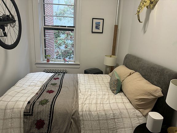 4th image of 453 W 56th St APT 3B