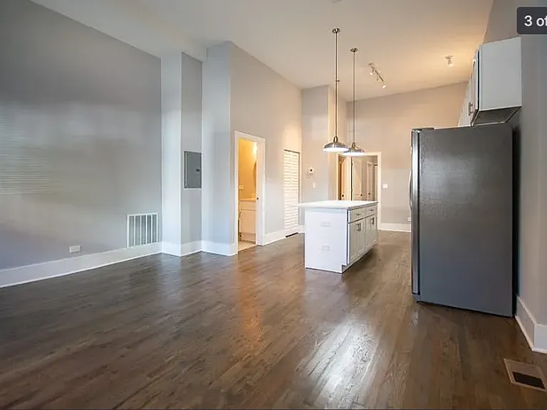 1711 S Carpenter St — Photo 3