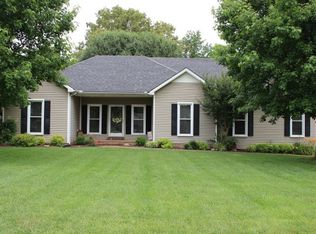 420 Stone Crest Ave, Bowling Green, KY 42101