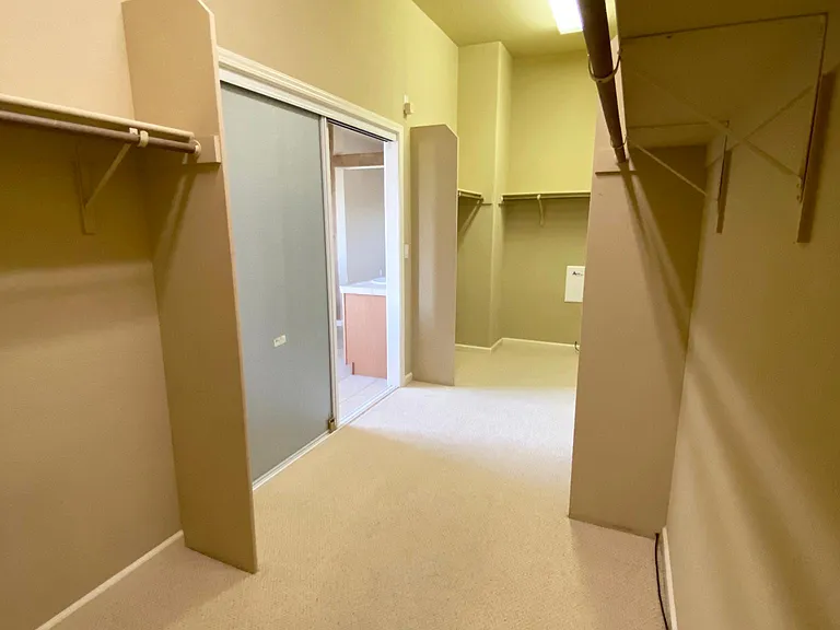 1581 Bella Cir — Photo 17